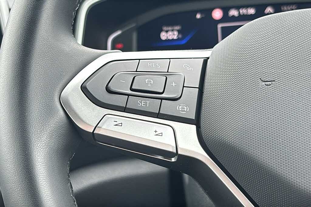 Volkswagen T-Roc 1.5 TSI R-Line 5dr DSG