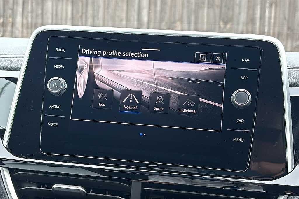 Volkswagen T-Roc 1.5 TSI R-Line 5dr DSG