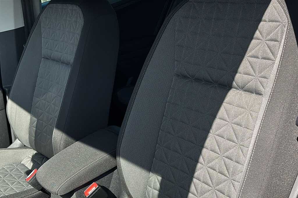 Volkswagen Tiguan 1.5 TSI (150ps) Life EVO Manual 5 door
