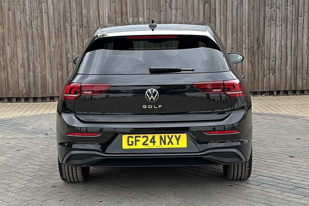Volkswagen Golf 1.5 TSI Match 5dr
