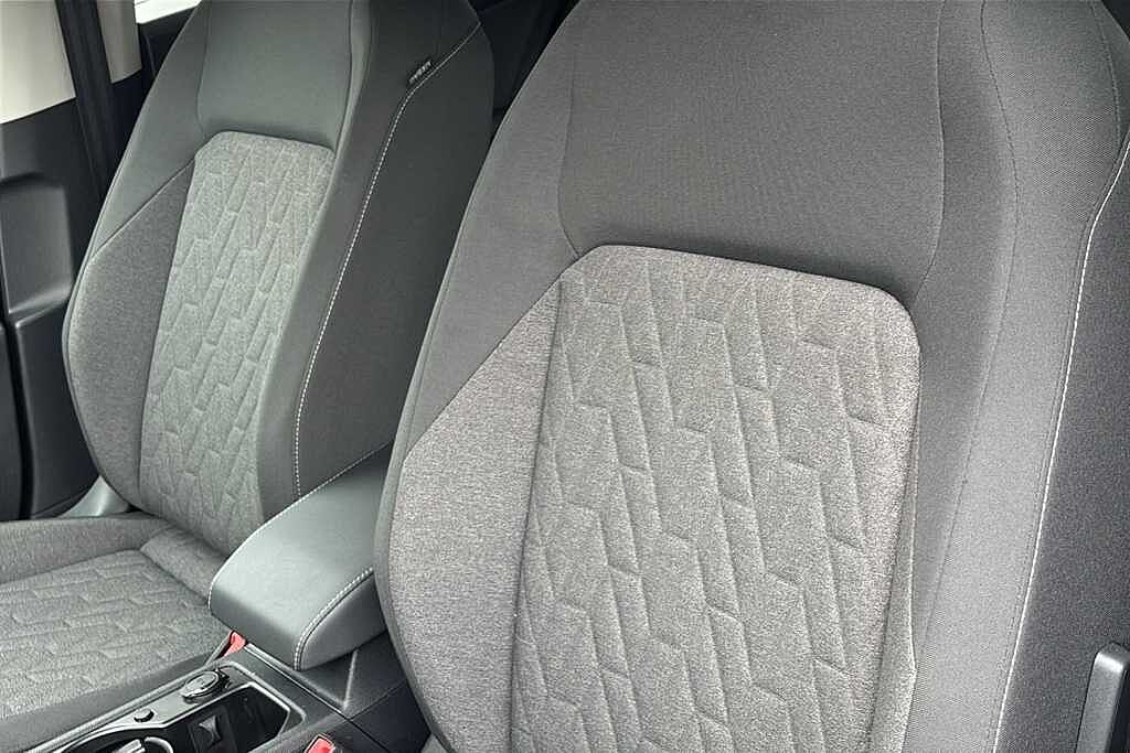 Volkswagen Golf 1.5 TSI Match 5dr