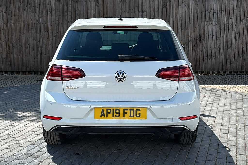 Volkswagen Golf MK7 Facelift 1.0 TSI (115ps) Match 5Dr