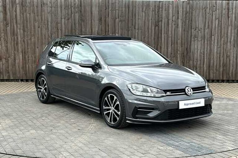 Volkswagen Golf MK8 Hatchback 5-Dr 1.5 TSI (150ps) R-Line EVO