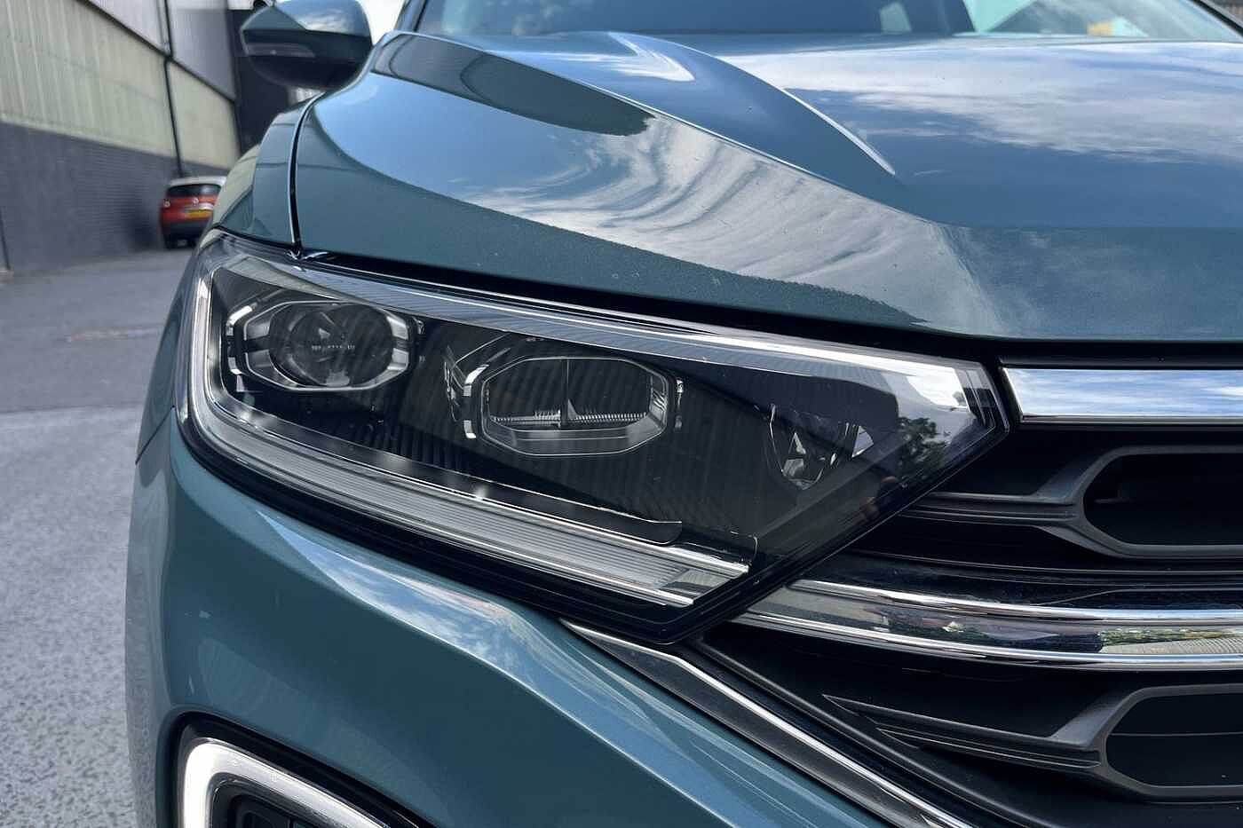 Volkswagen T-Roc 1.5 TSI Style SUV 5dr Petrol DSG Euro 6 (s/s) (150 ps)