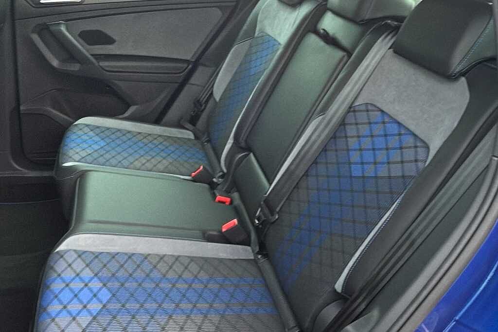Volkswagen Tiguan PA R 2.0 TSI 320PS 7-speed DSG 4Motion 5 door