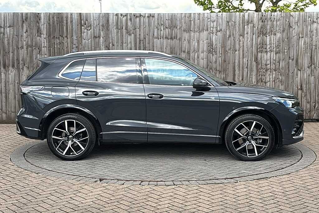 Volkswagen Tiguan 2.0TDI (150ps) R-Line DSG
