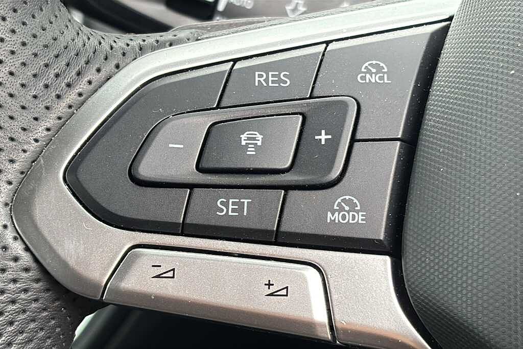 Volkswagen Tiguan 2.0TDI (150ps) R-Line DSG